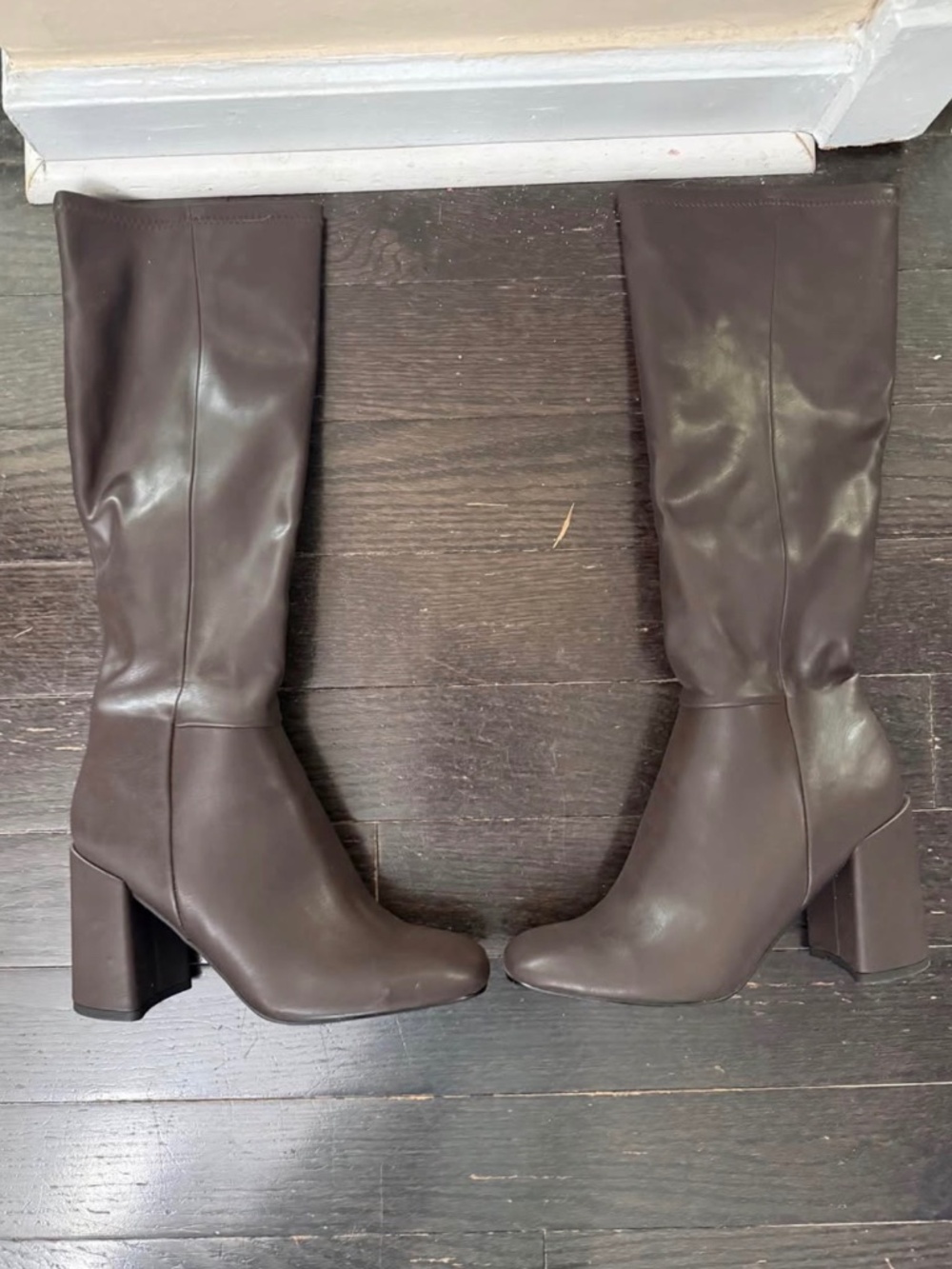 Winsloww Chocolate Brown Faux Leather Calf Boots Size 7.5